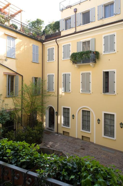 Cerva Fashion District Apartment Milano Eksteriør bilde